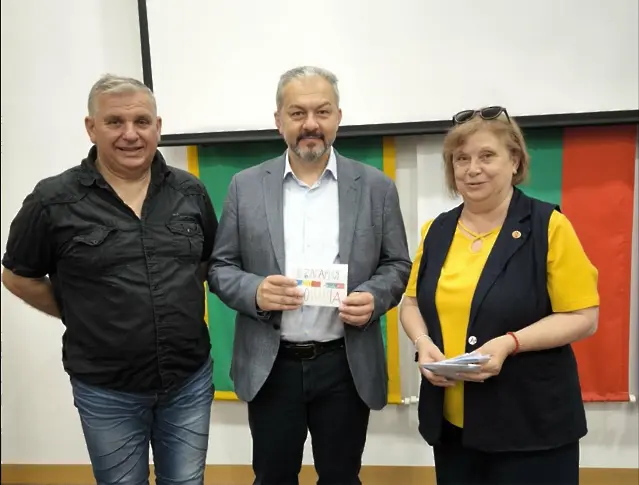 Община Севлиево посрещна учители и ученици от Румъния по престижния международен проект "ЕРАЗЪМ+"