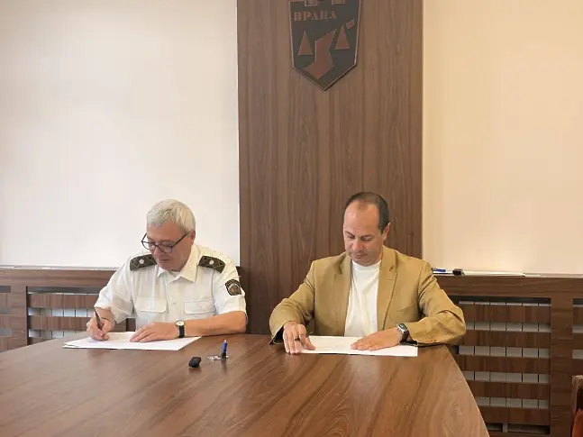 Военноморското училище става партньор на новия технологичен център във Враца