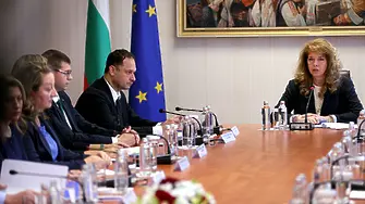 Спор за разпределението на местата в ЦИК по време на консултациите при президента