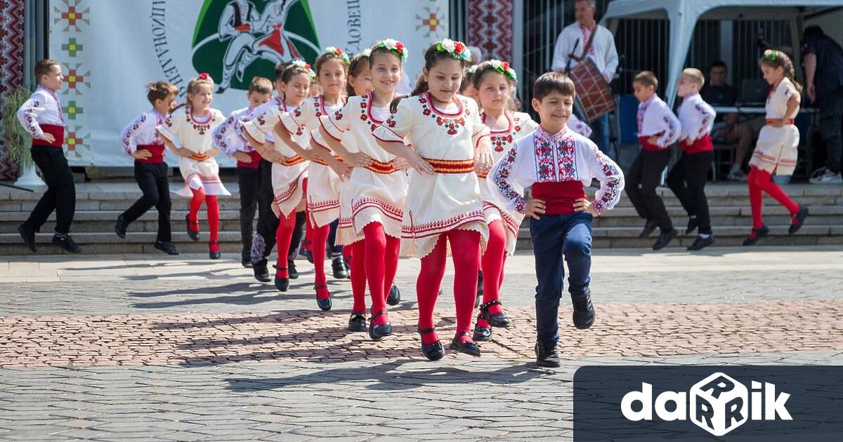 Детски танцов състав Шевица от гр Враца завоюва Наградата на
