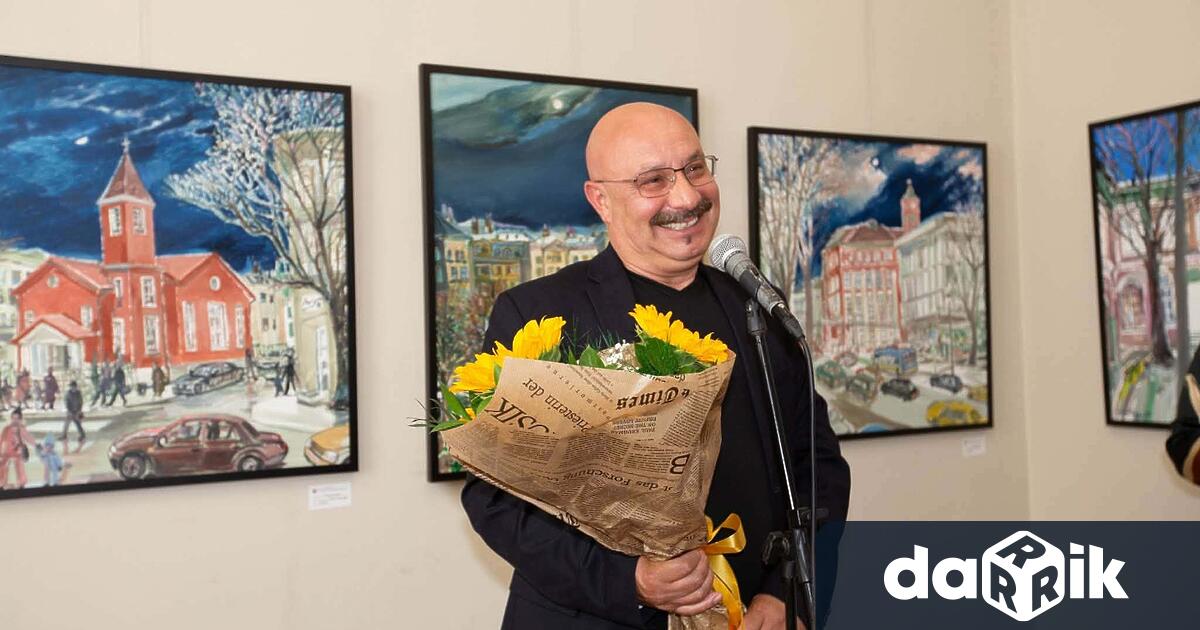 Общо 51 живописни платна от няколко цикъла – Плевенски пейзажи