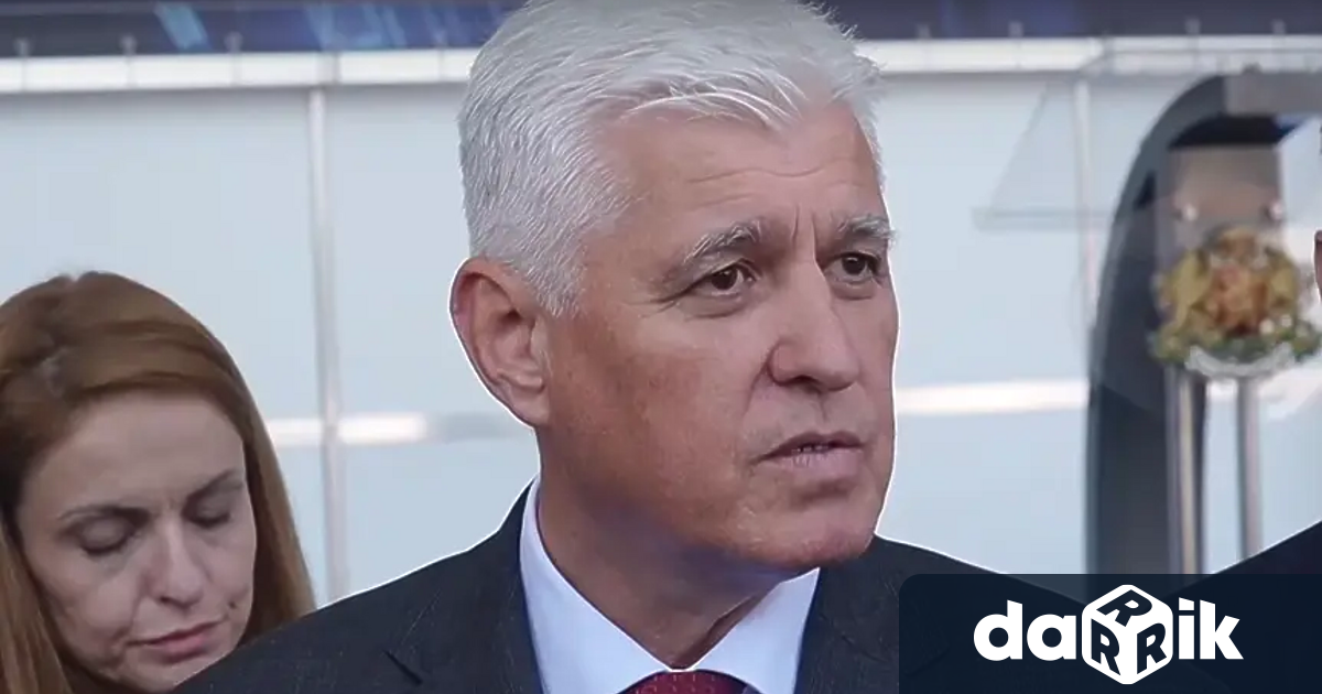Министърът на отбраната Димитър Стоянов представи приоритетите и кабинета си