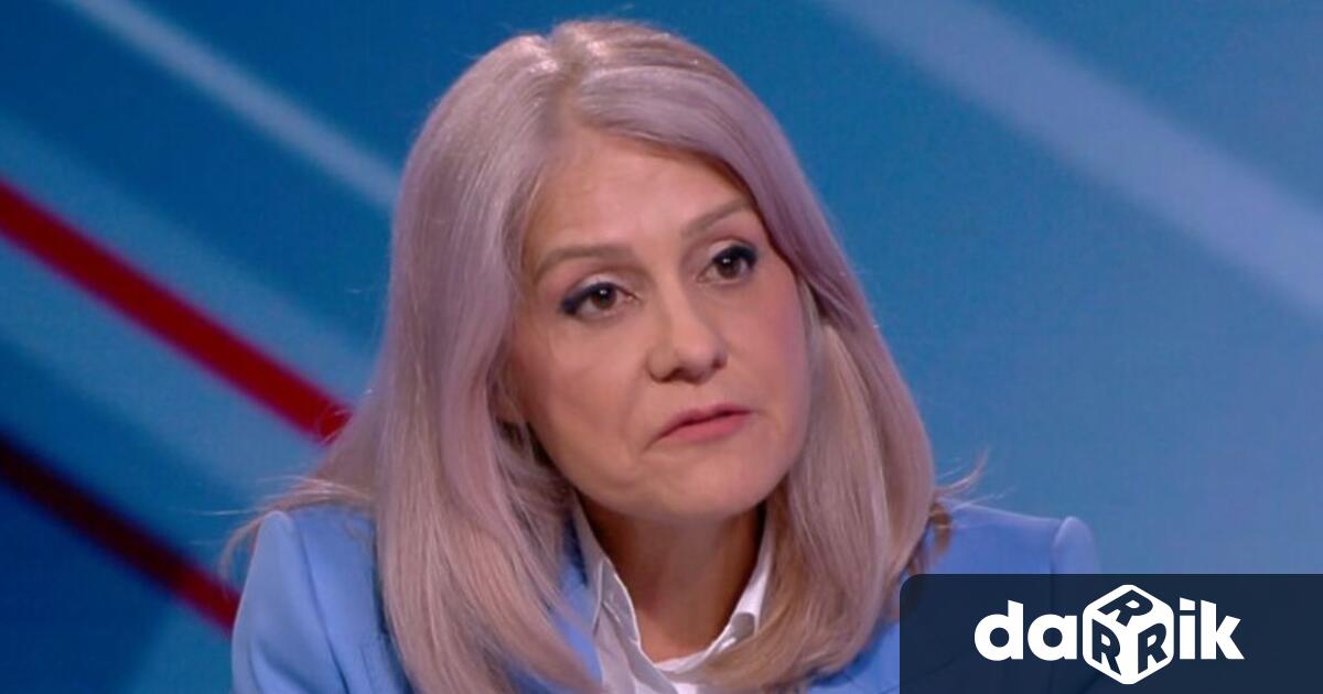 В момента средното ми месечно възнаграждение достига около 9773 евро
