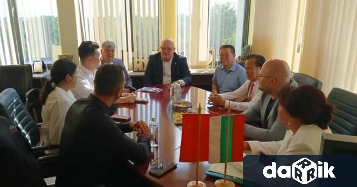Китайска делегация посети община Видин за да проведеработна среща с