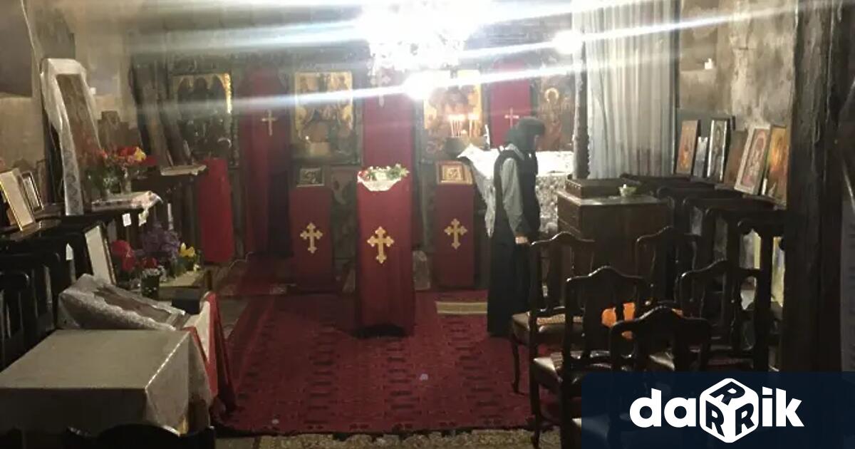 Мъченица Акилина била от палестинския град Вивлос Родителите й били