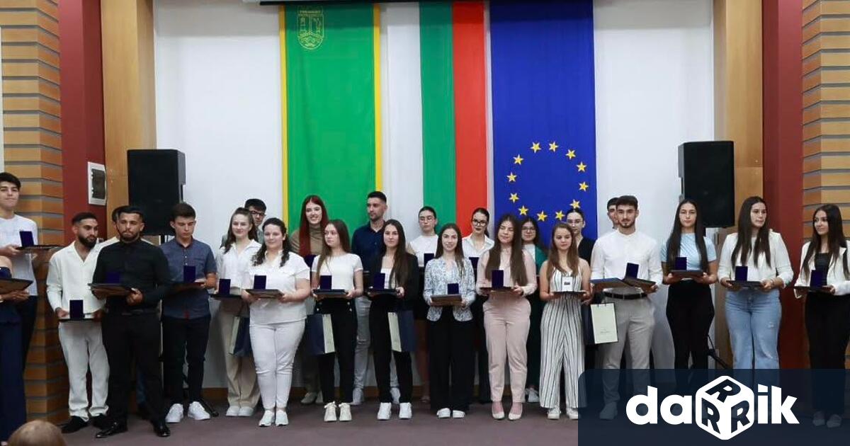 По традиция всяка година Община Севлиево и Бизнес сдружение Севлиево