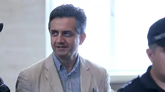 Бившият шеф на митницата в Пловдив на съд заради случая с контрабанда на цигари