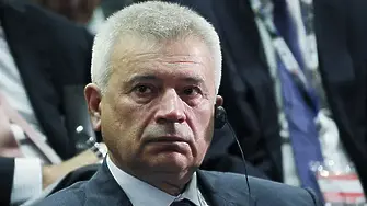 Кой е Вагит Алекперов, когото Радев защитава от санкции?