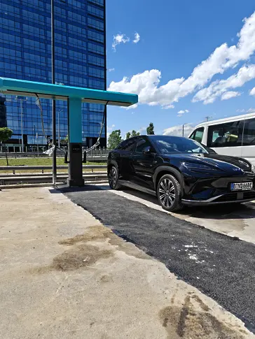  Електрохолд ИПС построи първата в Централна и Източна Европа ултрабърза BYD зарядна станция с мощ 1 MW 