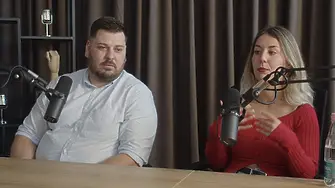  Пътуваме напълно различно… а сме брат и сестра