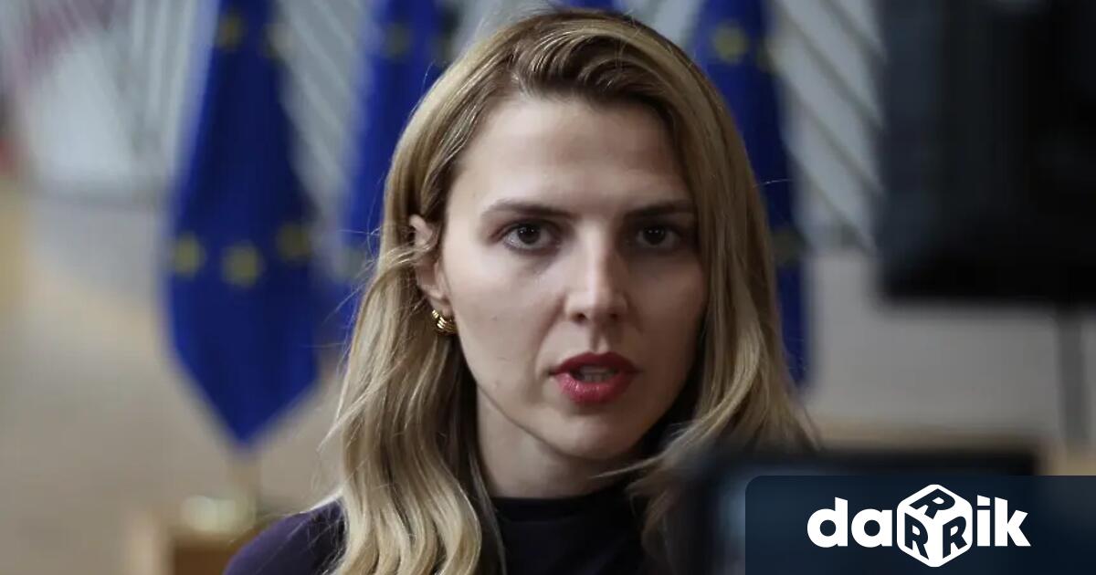 МВнР излезе с позиция за запалените дипломатически коли на 15