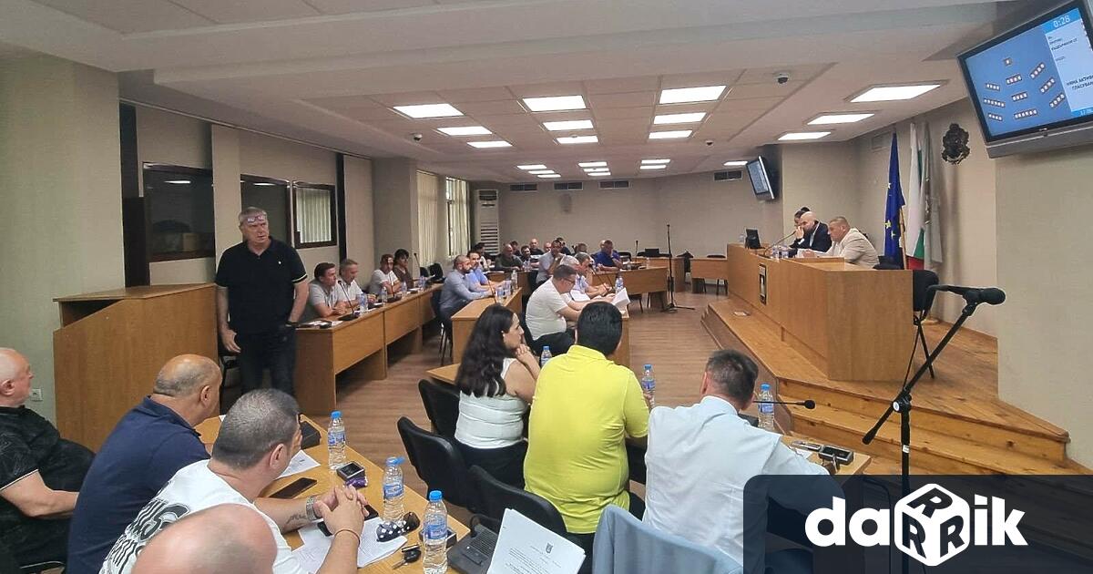Общинският съвет на Плевен отмени свое Решение №1150 върнато за