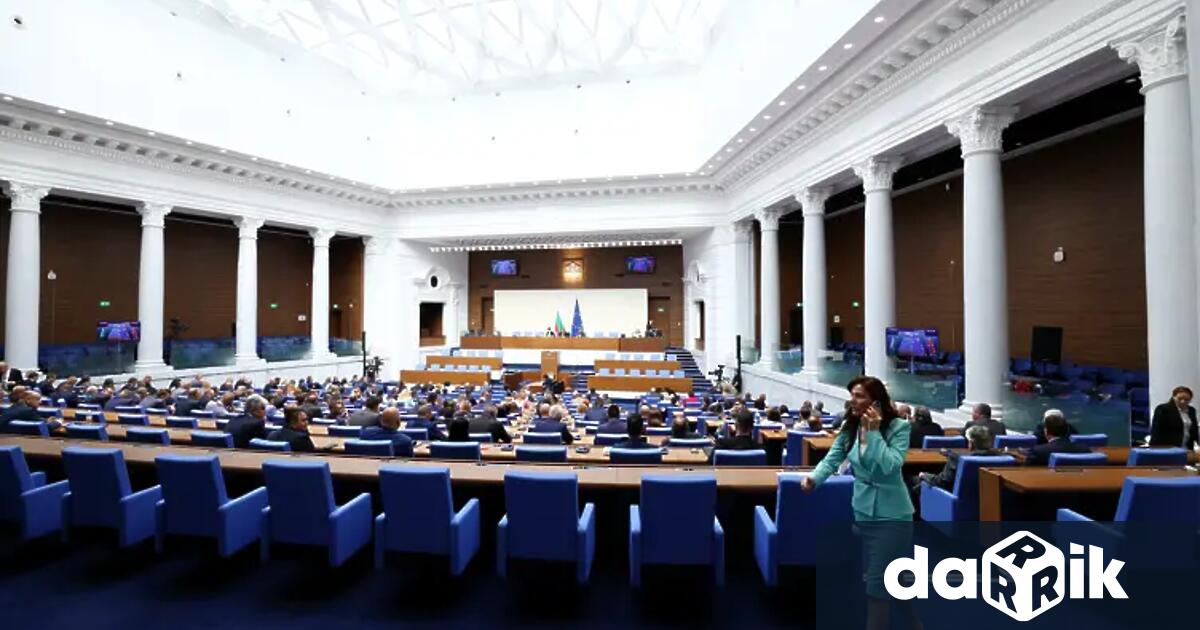 Народното събрание прие на второ четене промени в Закона за