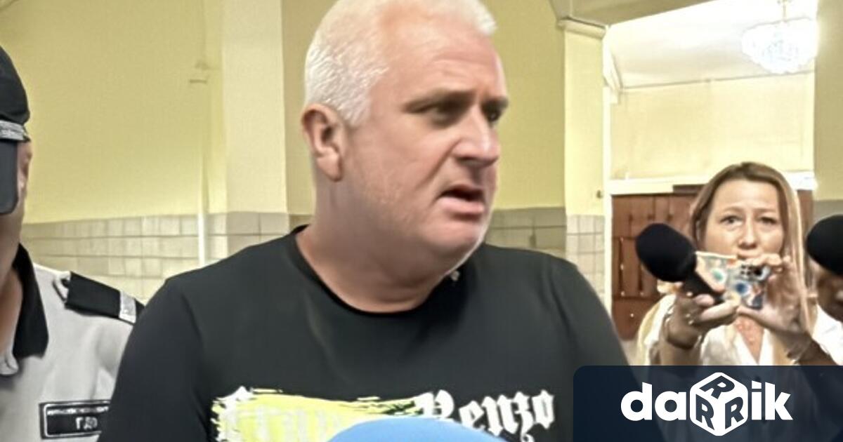 На влизане в съда 53 годишният шофьор на товарния автомобил