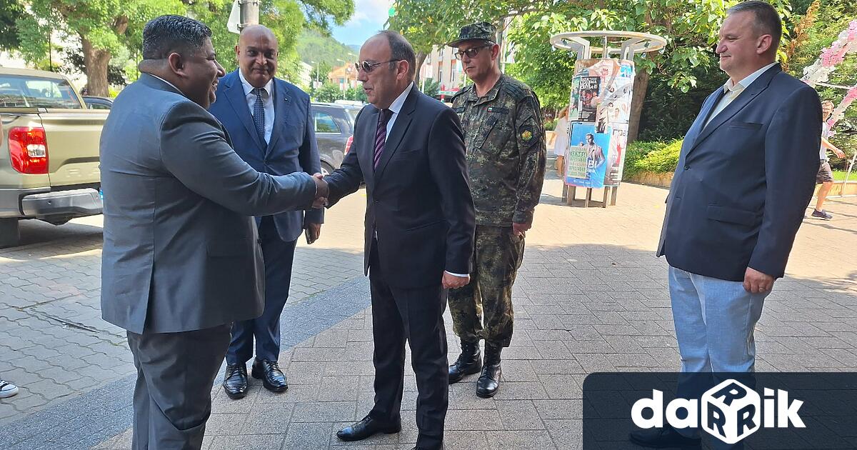Временно изпълняващият длъжността посланик на Република Ирак в България д