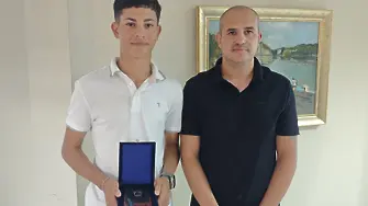 Местната власт в Плевен отличи медалист от Европейското първенство по стрелба