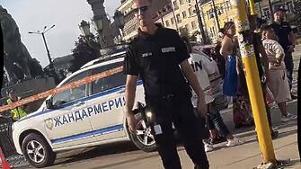 Убиха мъж, след като го бутнаха от Лъвов мост (СНИМКИ)