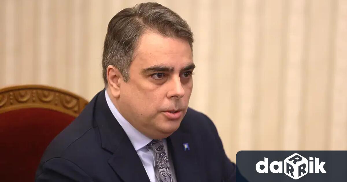 Любомир Каримански който ечлен на Управителния съвет на БНБ е