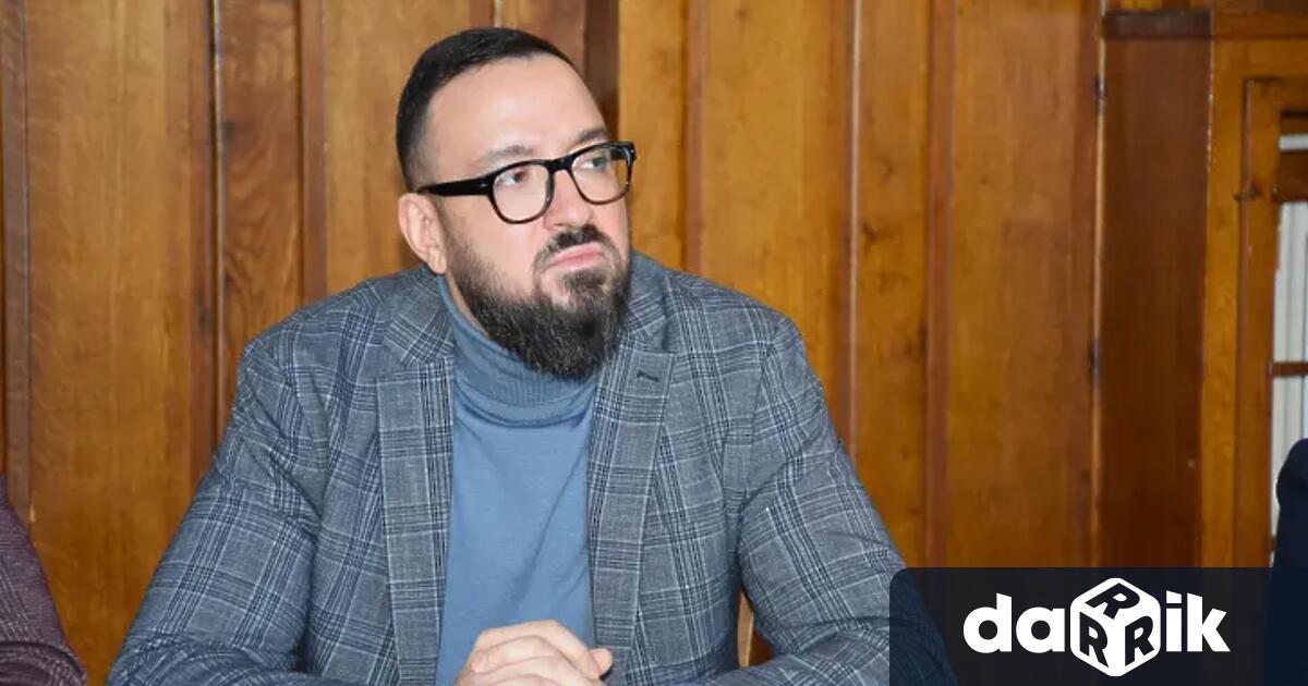 Политическият сблъсък между бившия заместник кмет Владимир Темелков и кмета
