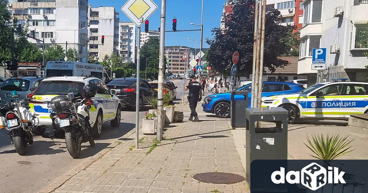 Всички задържани след акцията в район Приморски във Варна са