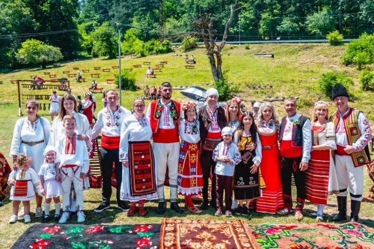 Жители и гости на Враца бяха част от Северняшката сватба