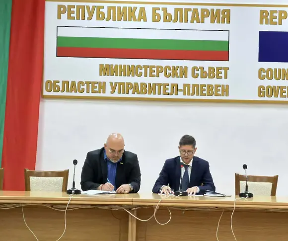 Свободен и безопасен достъп до училищните спортни площадки за децата на Плевен: Областна администрация събра институции и експерти на разширена работна среща
