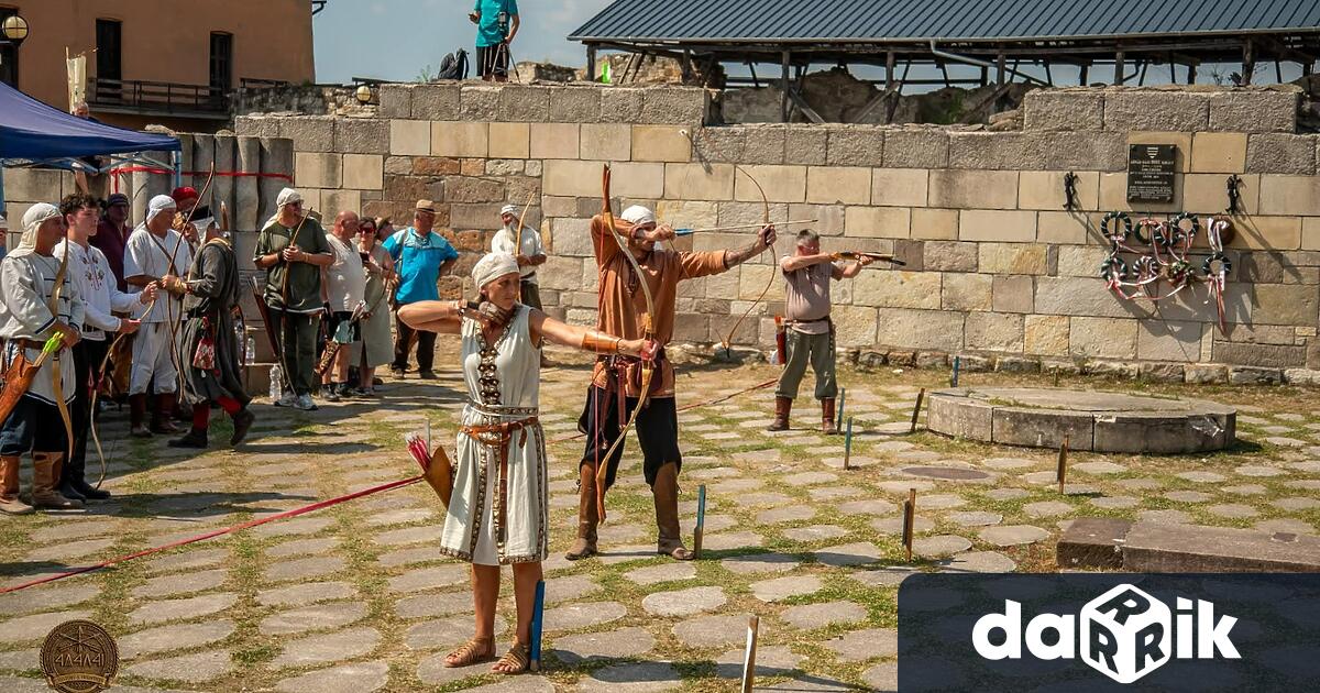 С пореден впечатляващ успех се завърнаха българските състезатели от HDH