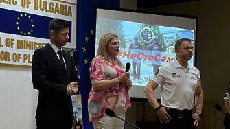 “НЕ СТЕ САМИ“: Зала „Плевен“ събра младежи, институции и артисти в подкрепа на борбата срещу наркотиците