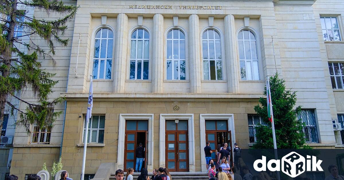 Близо 1200 кандидат студенти ще се явят на конкурсните изпити