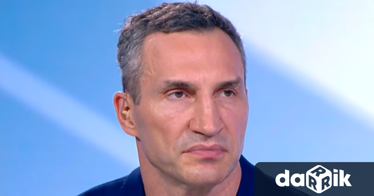 От началото на пълномащабната инвазия в Украйна съм рамо до