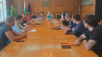 Община Плевен проведе работна среща с фирмите-изпълнители по проекта за по-чист въздух
