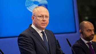 Станислав Стоянов представи уебсайт, който проследява в реално време дейността му