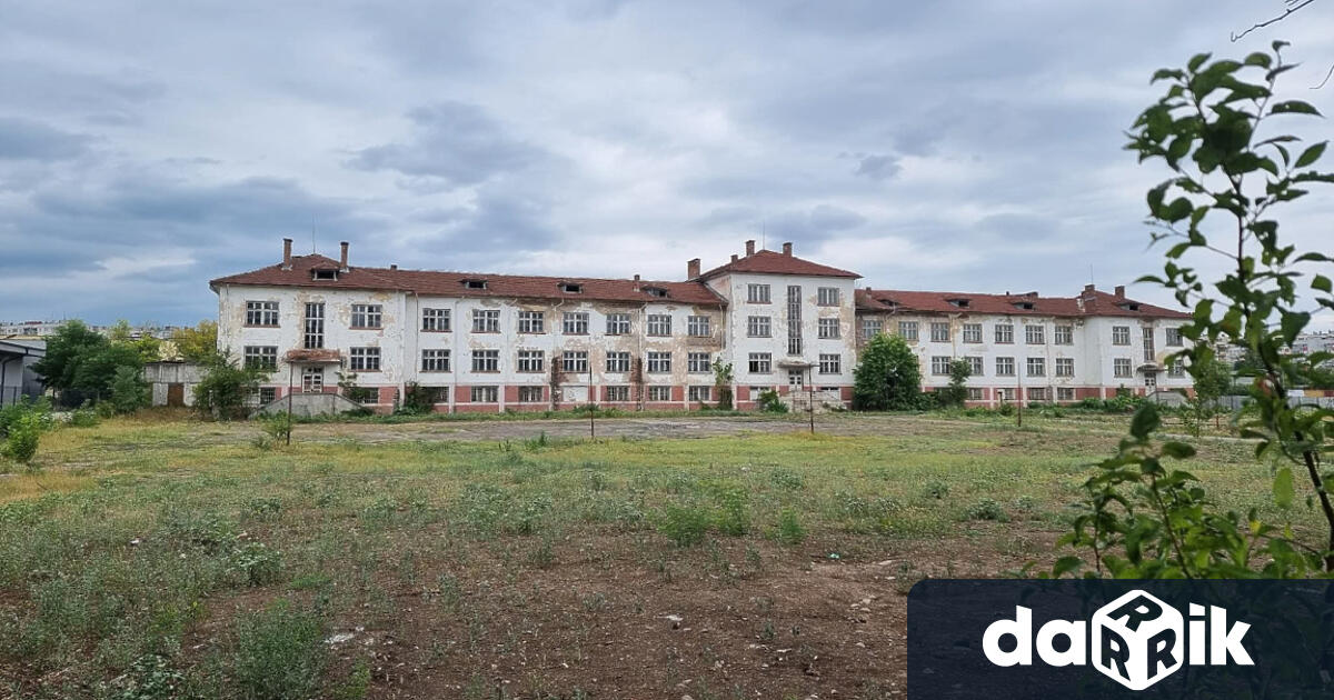 Собствеността на имота бе прехвърлена безвъзмездно от държавата на общината