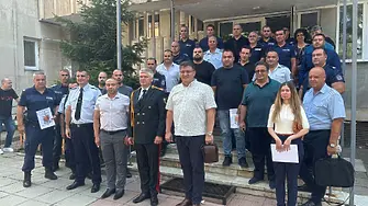 77 служители на ОД на полицията във Враца бяха наградени по повод професионалния празник на МВР