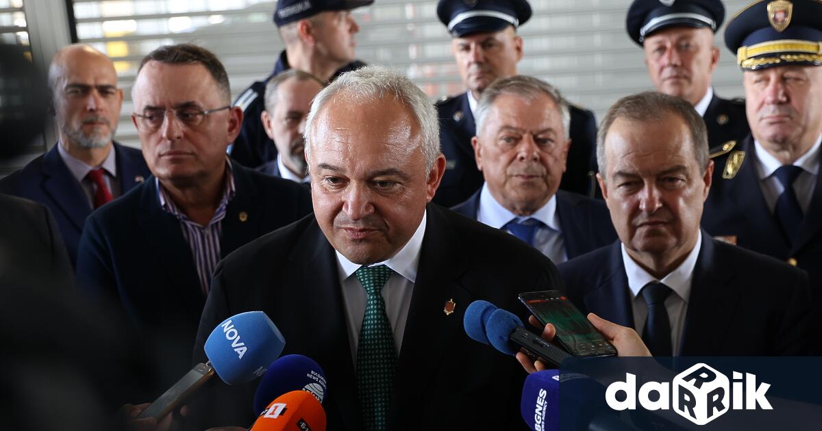 Министърът на вътрешните работи на България Иван Демерджиев и министърът