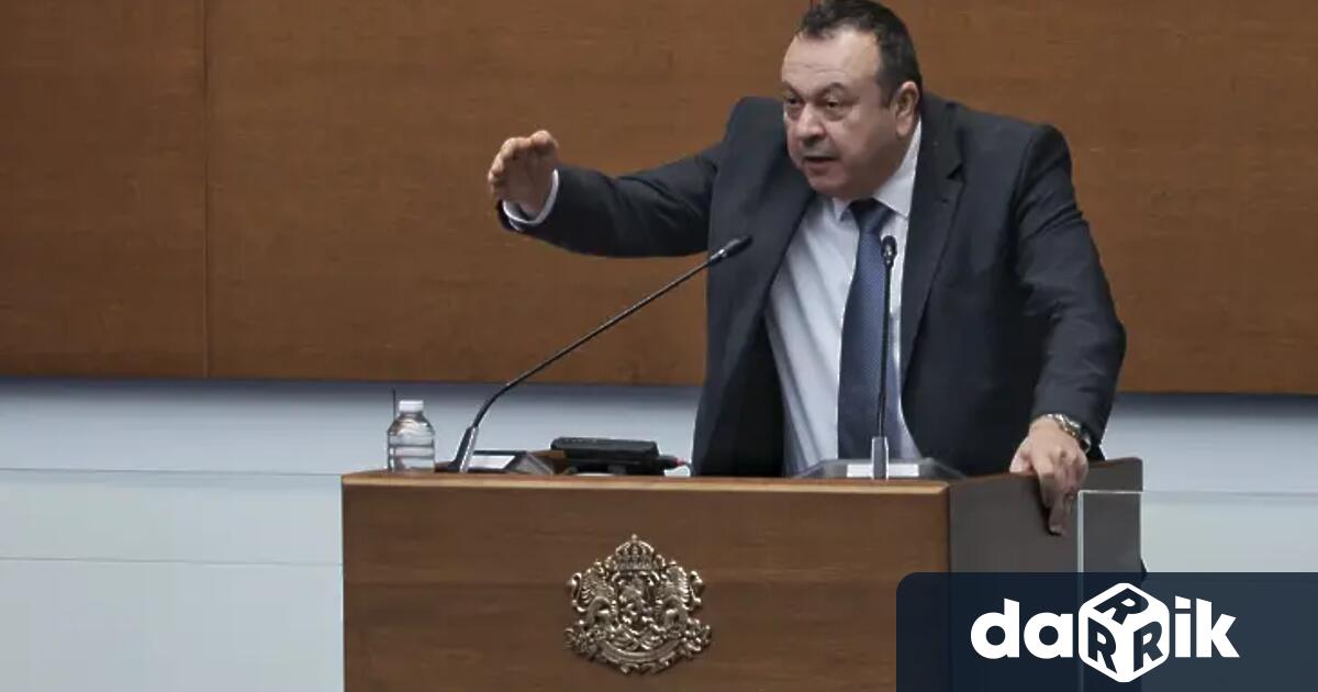 Заместник председателят на парламентарната група на ДПС и адвокат на