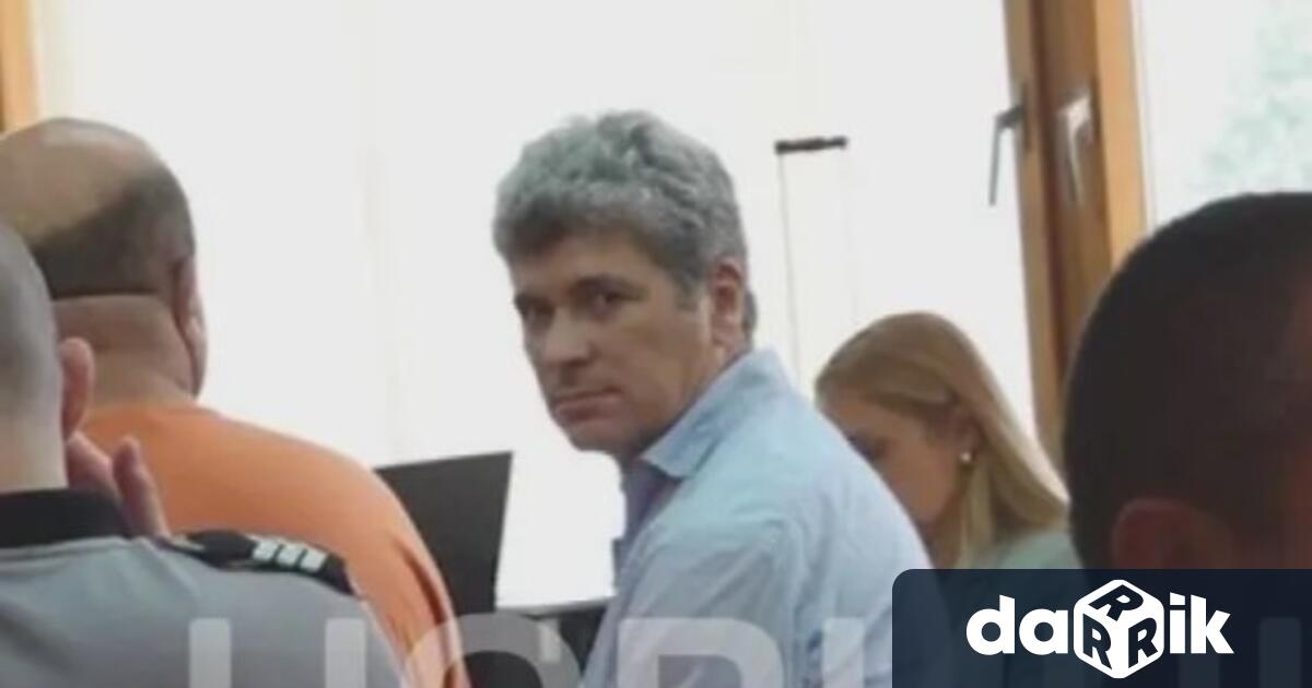 Пуснаха шефа на ВиК Бургас Цветан Мирчев срещу парична гаранция