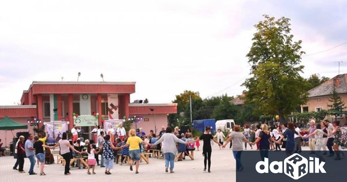 Традиционният фолклорен фестивал Бели нощи в село Бели извор община