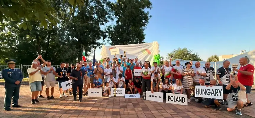 В ИКАО – Плевен наградиха победителите в 61-вото Държавно първенство по парашутизъм