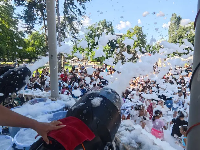 Пяна парти зарадва най-малките жители на Плевен! 