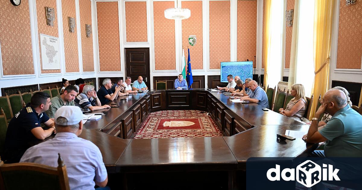 Да бъде поставен знак обозначаващ пешеходна пътека и да бъде