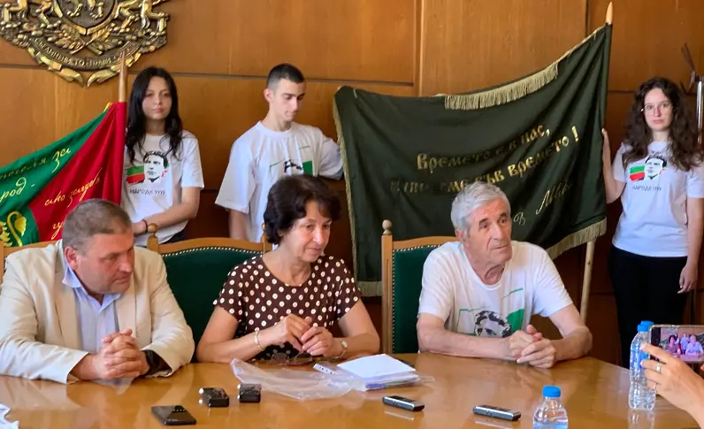 Националният поход „По стъпките на Апостола“ тръгва за 32-ри път от Плевен към Карлово