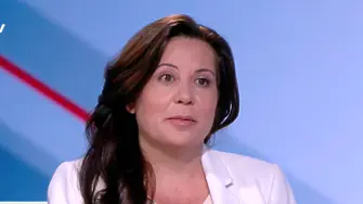 Асланова отрече да е била посредник при натиск върху „ДаллБогг“