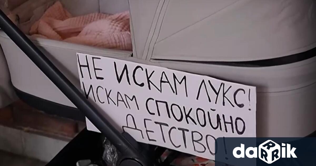 Майки от цялата страна се готвят за нов протест с