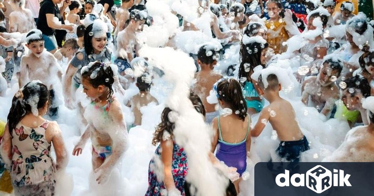 Лятно забавление пяна парти за малчуганите в града организира тази