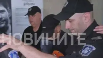 Оставиха в ареста шофьора на тира от фаталната катастрофа на АМ „Тракия“