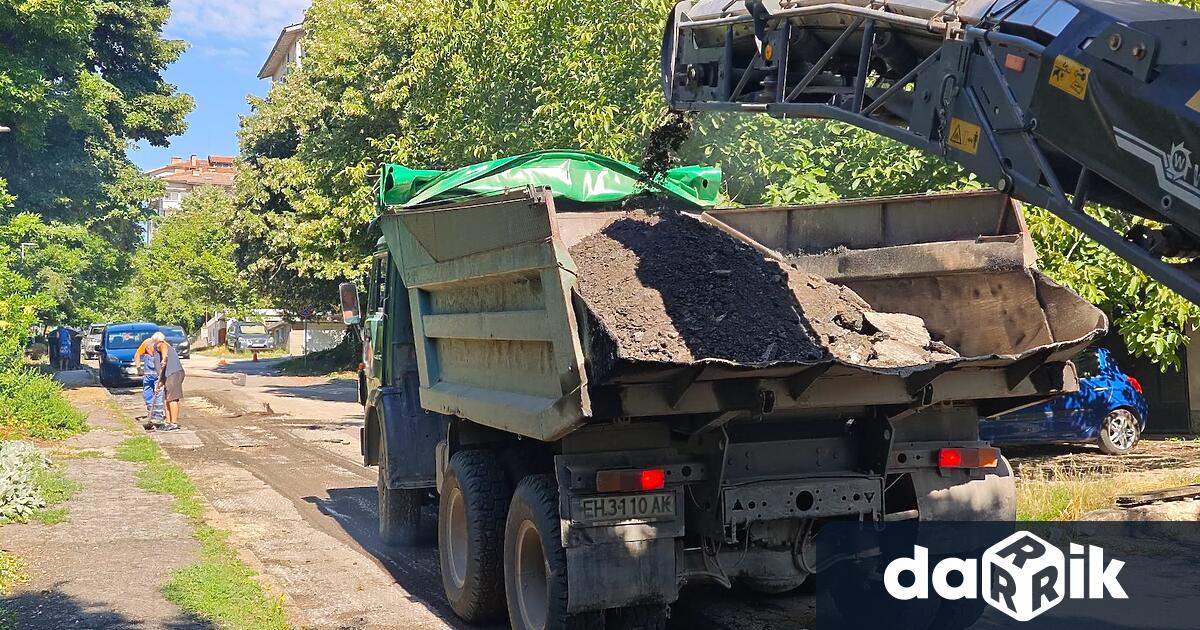 Община Плевен продължава изпълнението на програмата си за текущ ремонт