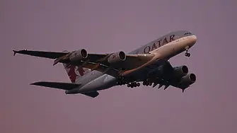 Qatar Airways напуска България
