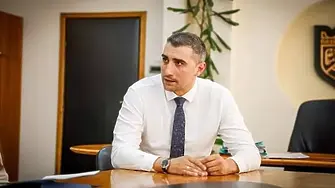 Кмет се обяви за жертва на манипулация с изкуствен интелект