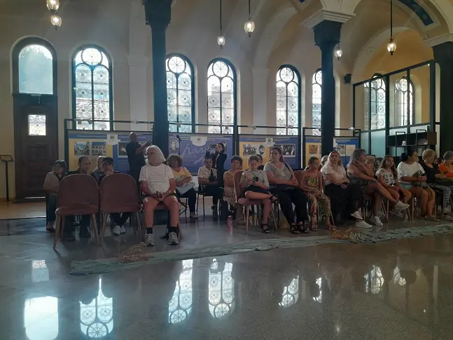Модно ревю в Културен център  „Жул Паскин“ показа модели на дизайнери от Северозапада